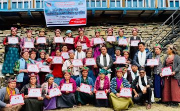 “भान्साबाट भविष्यसम्म” — आमाछोदिङ्मोमा रैथाने सीपले जगायो नयाँ आशा